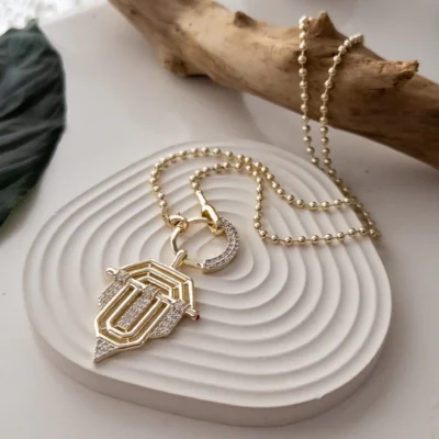 İthal 14K Renk Zirkon Taş İşlemeli Büyük Uçlu Trend Kolye