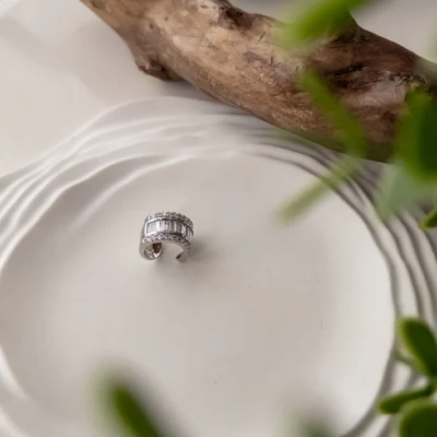 İthal Gümüş Renk Zirkon Baget Taşlı Halka Earcuff Küpe