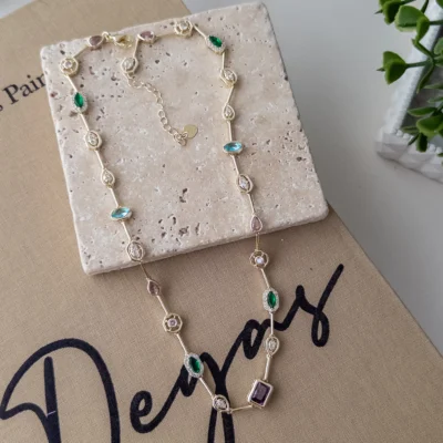 Renkli Zirkon Taşlı 14K Gold Renk Tasarım Kolye