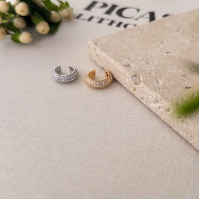 Zirkon Taşlı Bombe Halka Earcuff Küpe