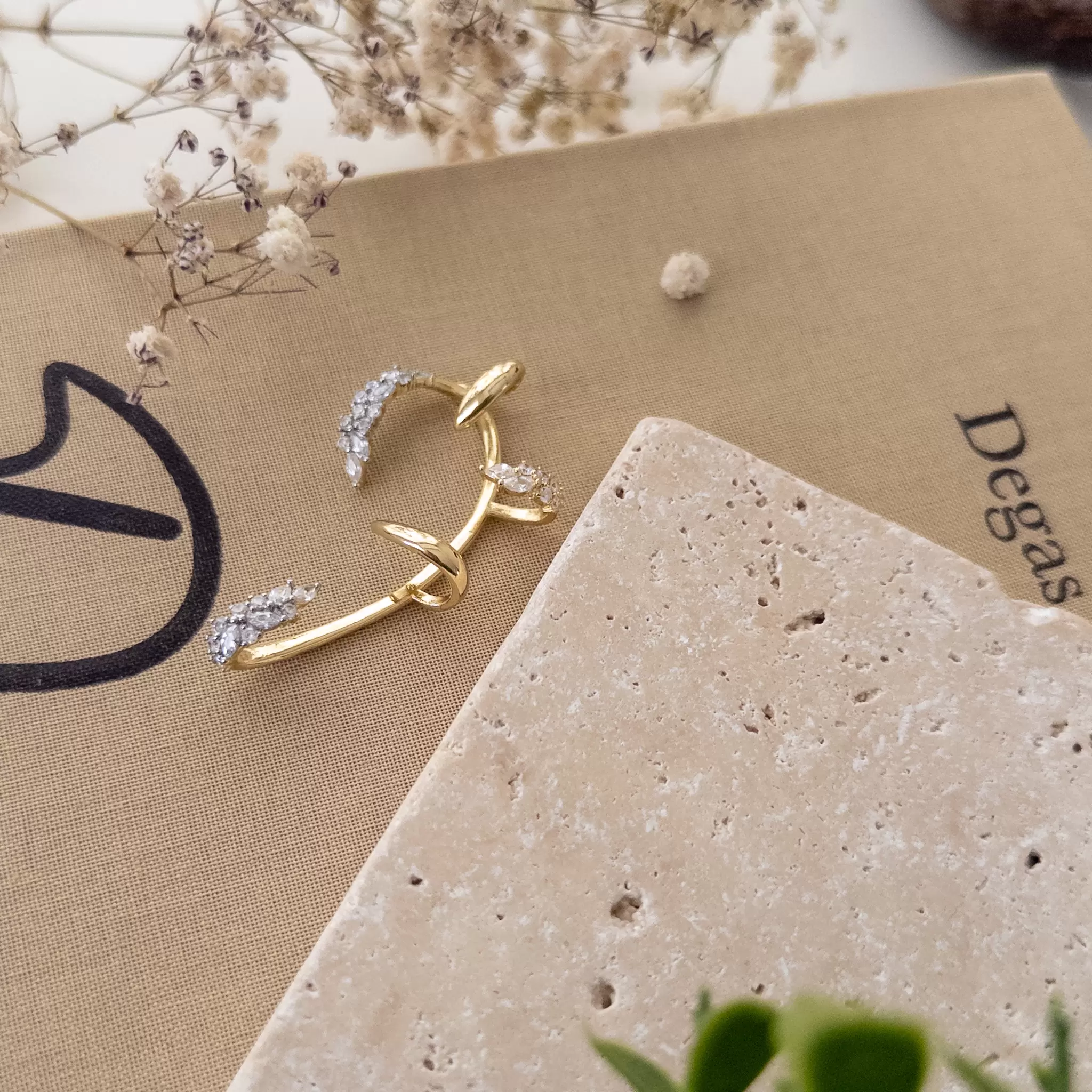 Zirkon Taşlı Çift Renk Tasarım Earcuff Küpe