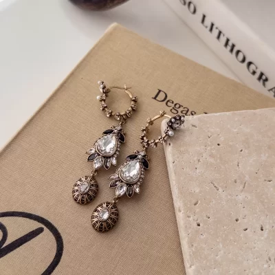 Özel Seri İnci Ve Zirkon Damlataş İşlemeli Tasarım Küpe