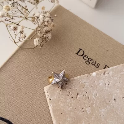 Gömme Zirkon Taşlı Yıldız Figürlü Ayarlanabilir Tarz Yüzük