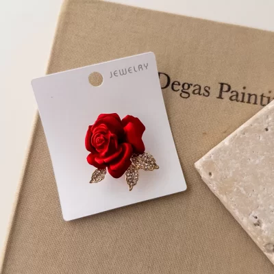 Kırmızı Gül Broş