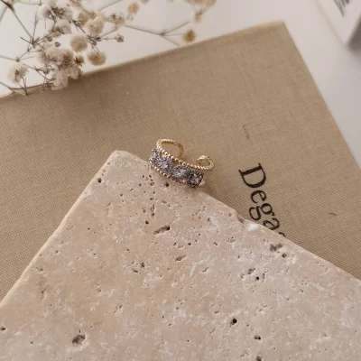 Montürlü Çift Renk Zirkon Taşlı Altı Açık Ayarlanabilir Tasarım Yüzük