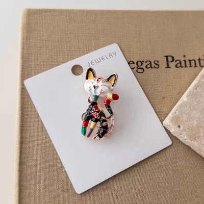 Renk Mineli Kedi Broş