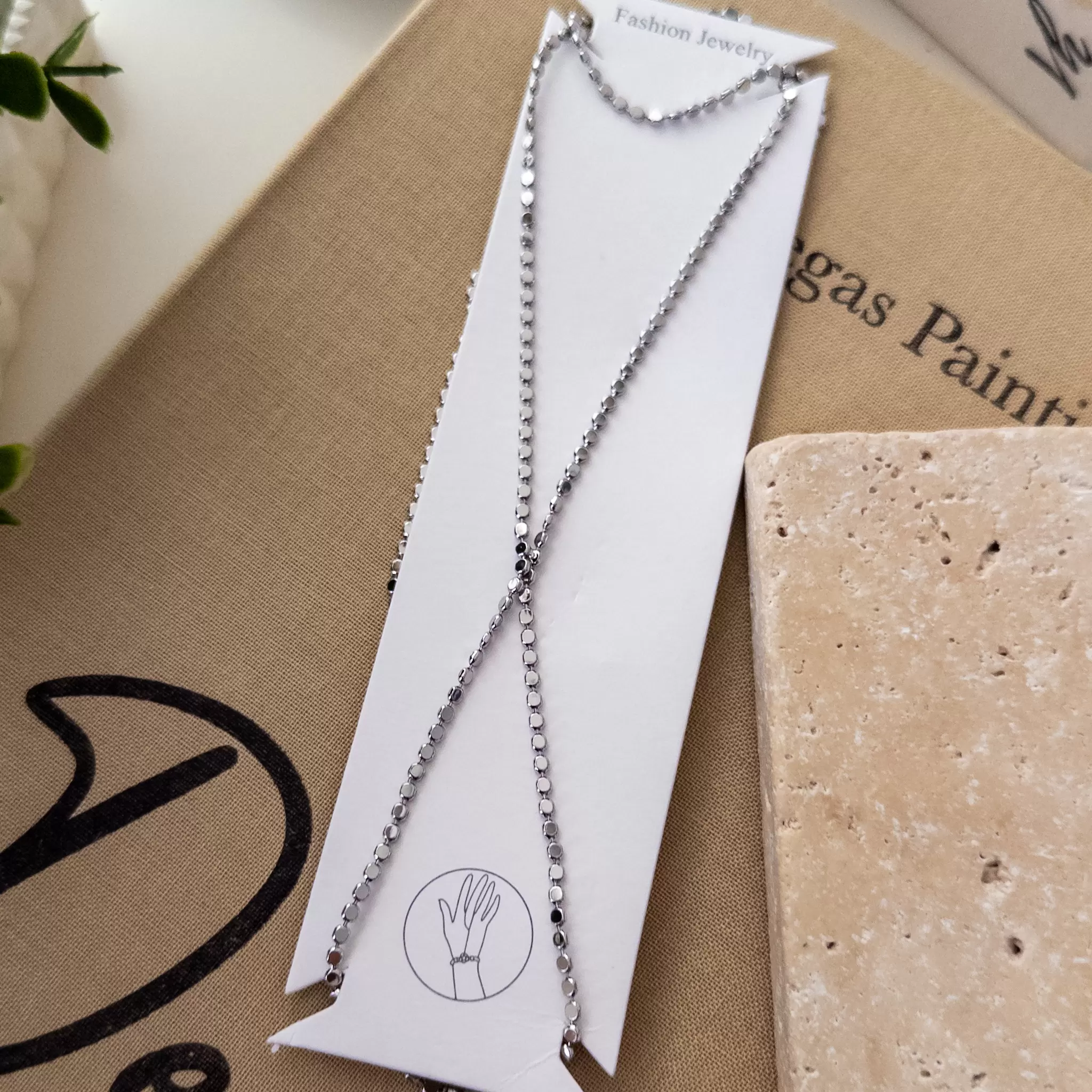 Gümüş Renk Bileklik Kısmı Dolamalı Ezme Zincir Şahmeran