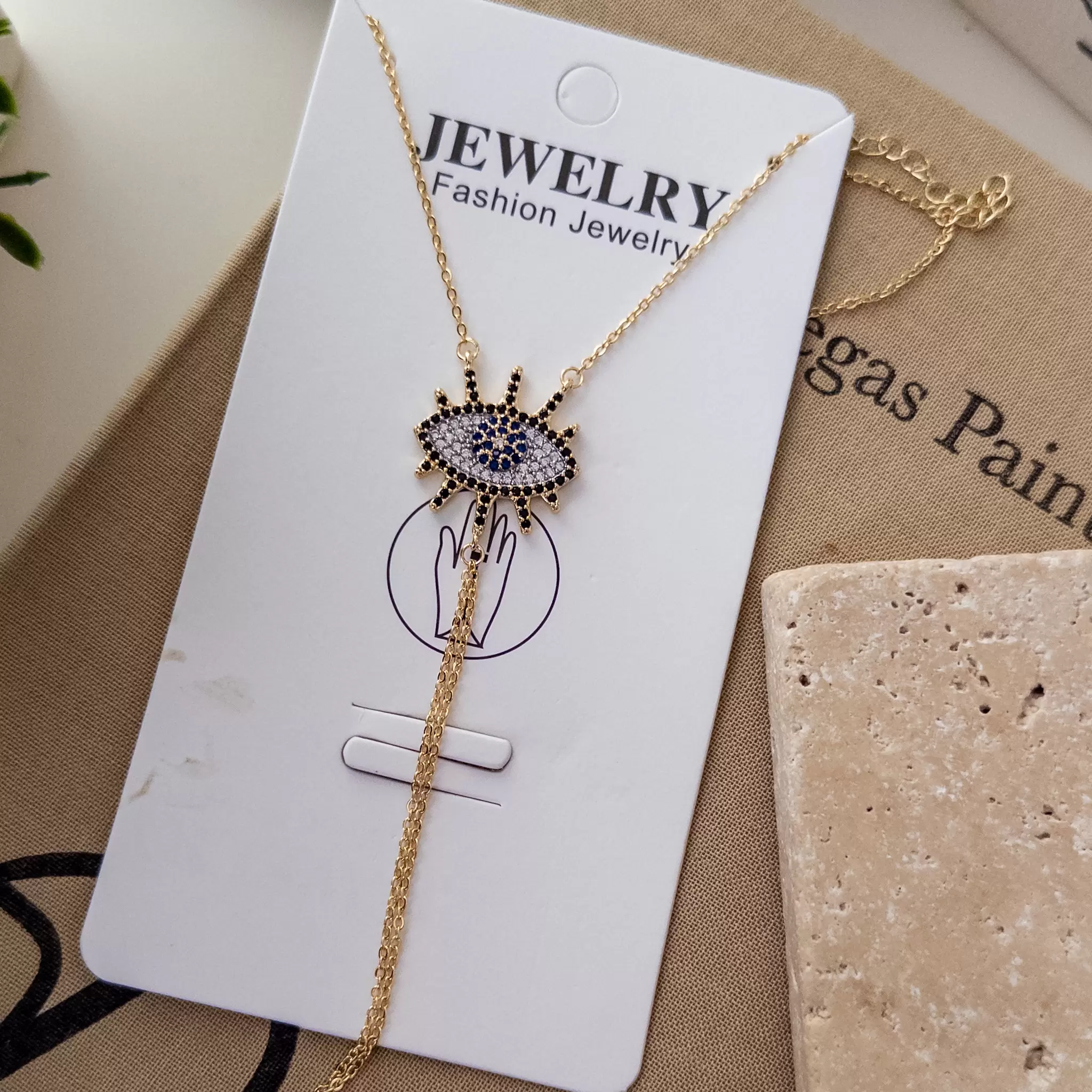 Lacivert Ve Siyah Zirkon Taşlı Büyük Göz Figürlü Tasarım Şahmeran