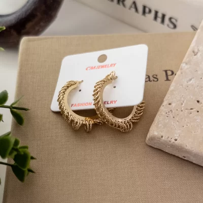 Lazer Kesim Halka Sallantılı Tasarım Küpe