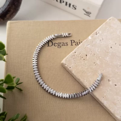 Ortası Zirkon Taşlı Gümüş Renk Elips Plaka Tarzı Bileklik