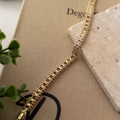 Özel Seri Ortası Zirkon Taş Detaylı Kenarları Top Zarif Tasarım Bileklik