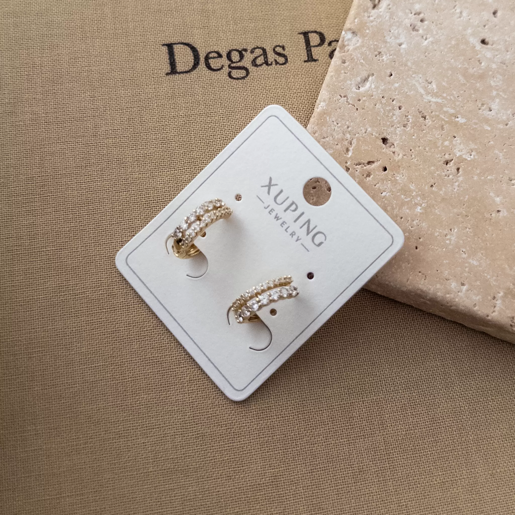 Xp Çift Sıra Zirkon Taşlı Minimal Halka Küpe