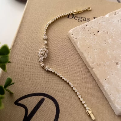 Xp Özel Seri Ortası Baget Taşlı Su Yolu Bileklik