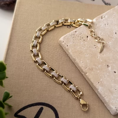 Xp Özel Seri Zirkon Taş Detaylı Kare Plakalı Tarz Bileklik