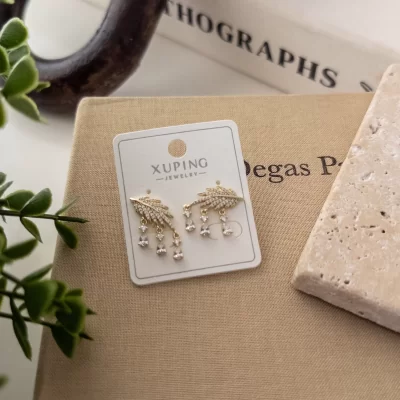 Xp Özel Seri Zirkon Taş İşlemeli Damla Taş Sallantılı Zarif Yaprak Küpe