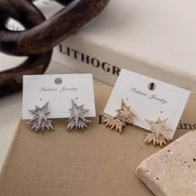 Yıldız Figürlü Zirkon Taşlı Tasarım Hayalet Küpe