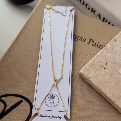 Zirkon Baget Taş Detaylı Zarif Şahmeran