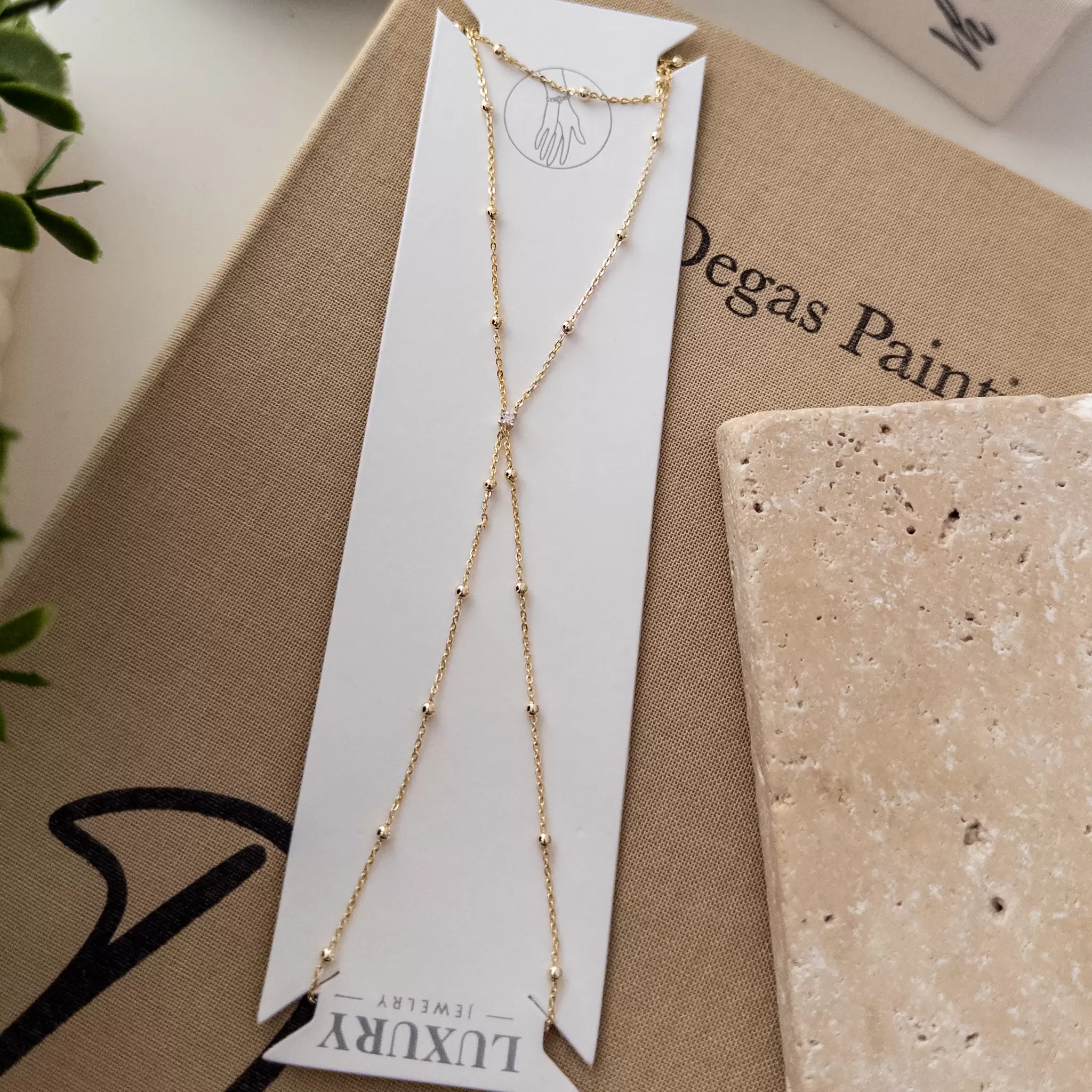 Zirkon Taş Detaylı Bileklik Kısmı Dolamalı Top Zincirli Zarif Şahmeran