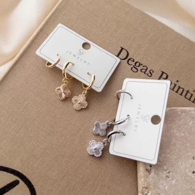 Zirkon Taş Detaylı Lazer Kesim Yonca Sallantılı Zarif Kombin Üçlü Set Küpe