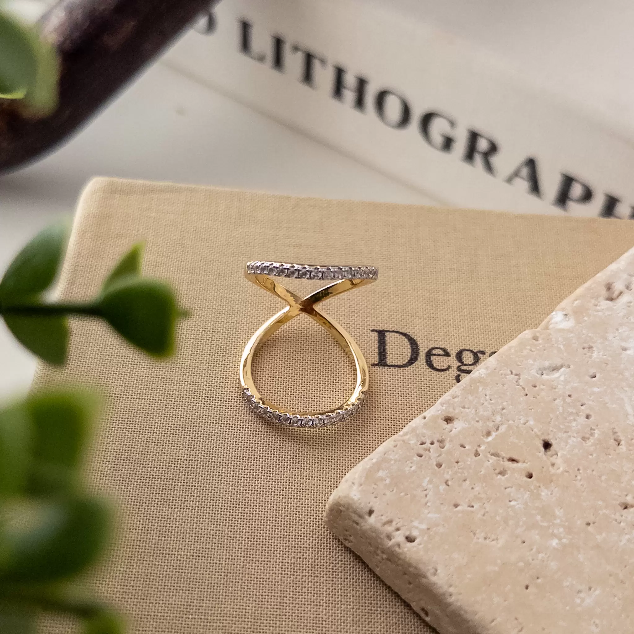 Zirkon Taş İşlemeli Standart Ölçülü Tasarım İkili Kombin Yüzük