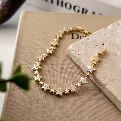 Zirkon Taş İşlemeli Tarz Yıldız Bileklik