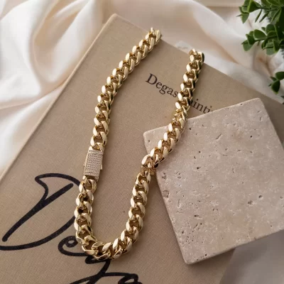 Zirkon Taş Kilitli Kalın Gurmet Zincir Kolye