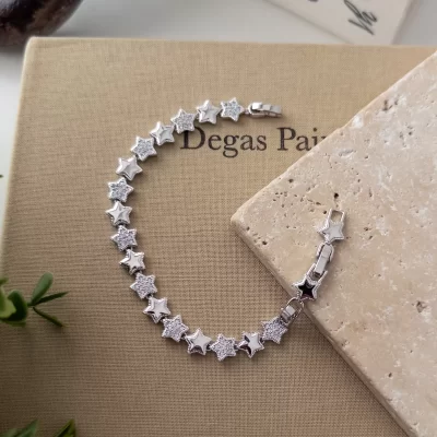Zirkon Taşlı Gümüş Renk Büyük Yıldız Bileklik