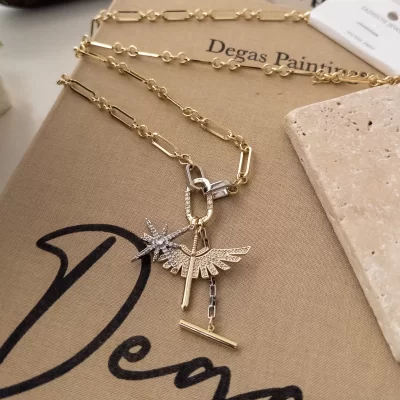 Zirkon Taşlı İşlemeli Kutupyıldızı Mikail Figürlü Charm Sallantılı Ataç Zincir Uzun Kolye