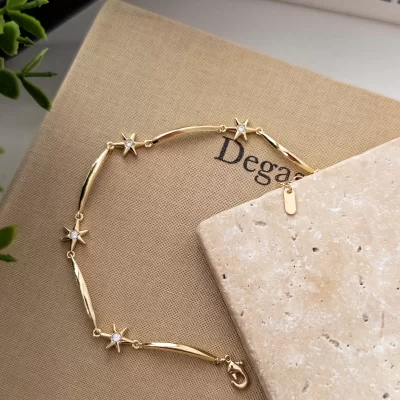 Zirkon Taş Detaylı Figürlü Tarz Plaka Bileklik