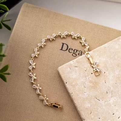 Zirkon Taşlı Kelebek Figürlü Bileklik